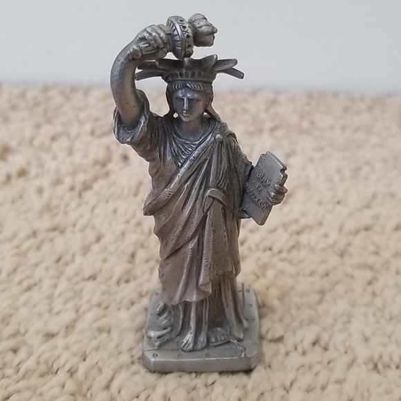 Small Pewter U.S.A Statue of Liberty Figurine
